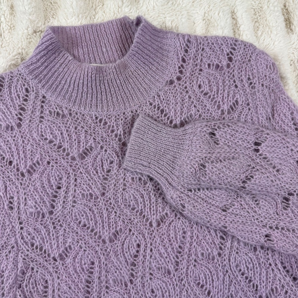 ASTR The Label Lavender Mohair Wool Blend Pointelle Mock Neck Sweater M ACT15454